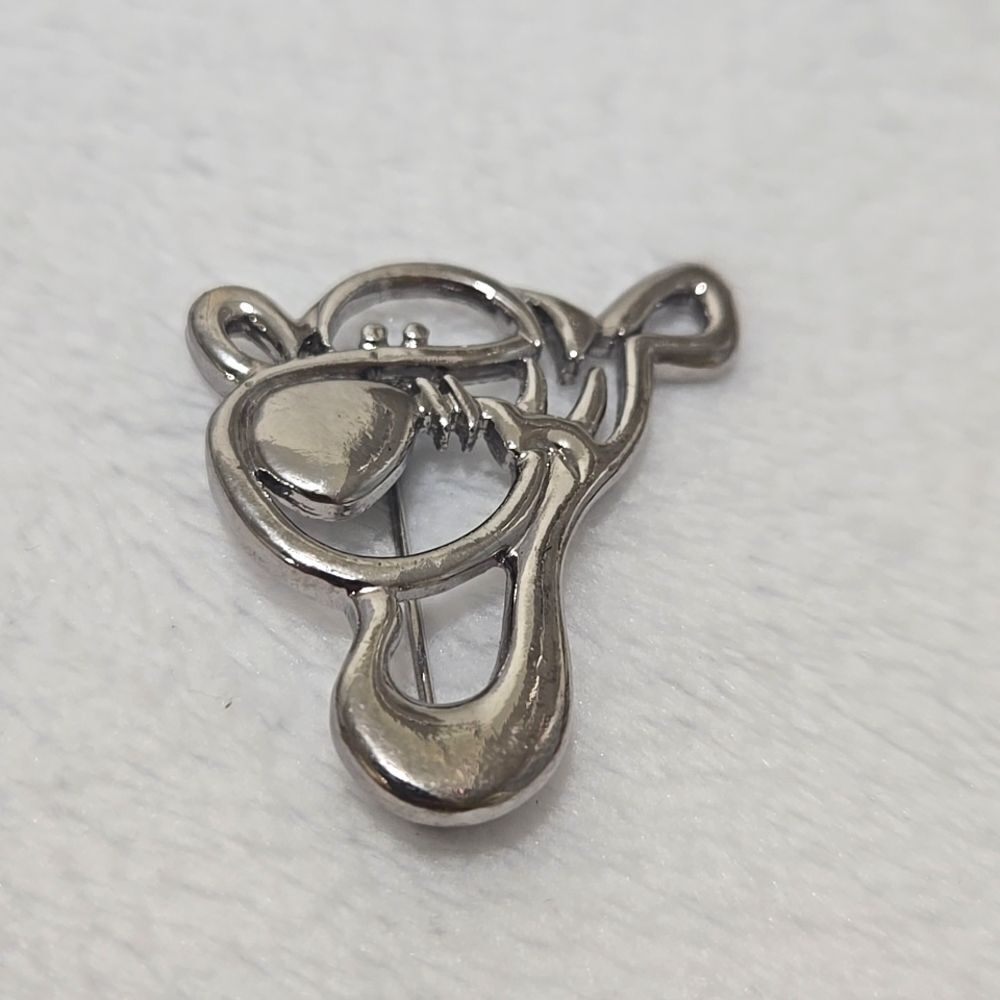 Disney Tigger Brooch